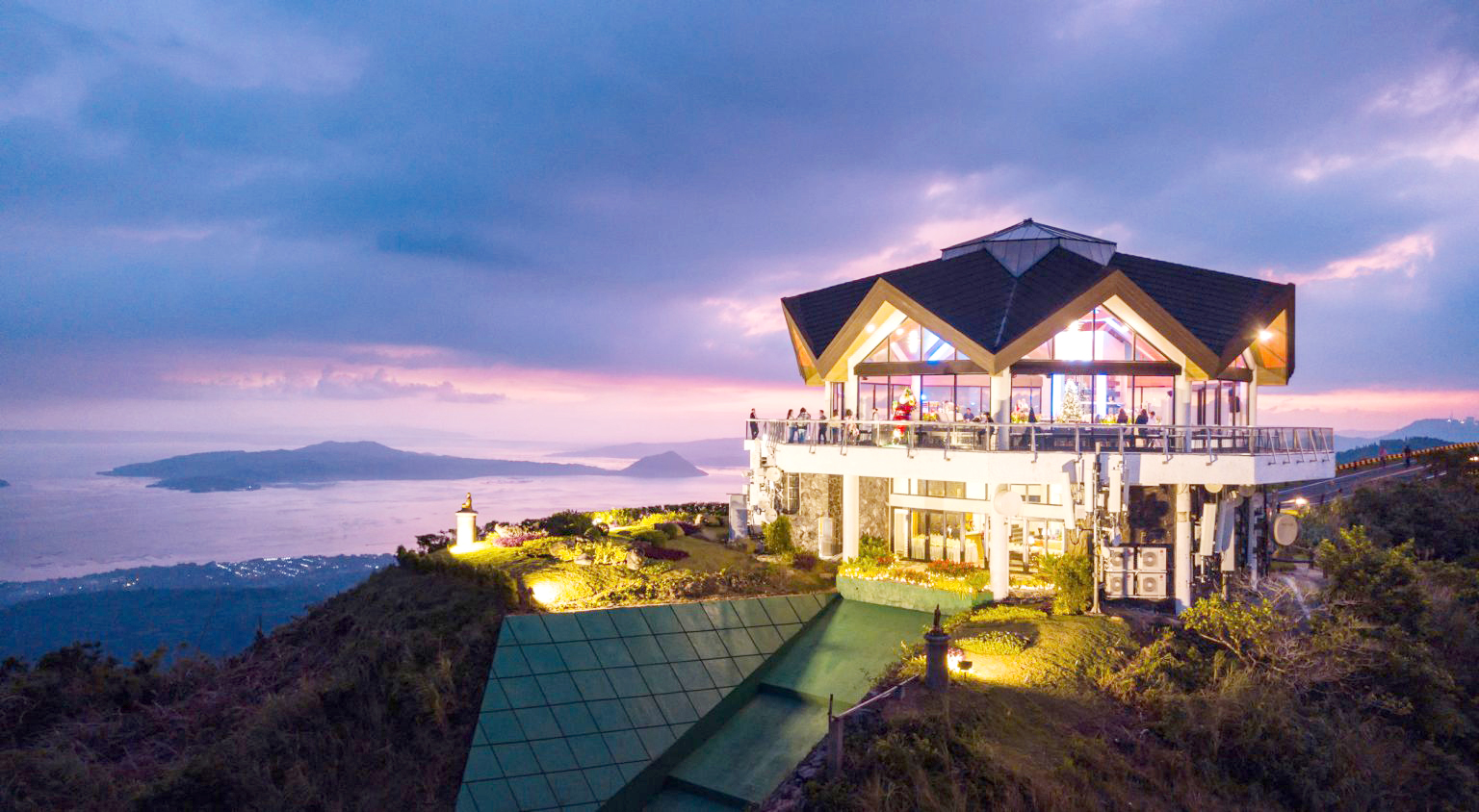 Tagaytay Highlands Resort.jpg