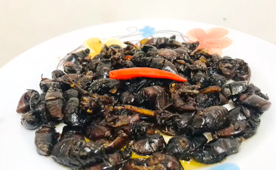 adobong salagubang.jpg