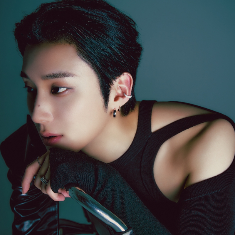 artist profile photo.jpg