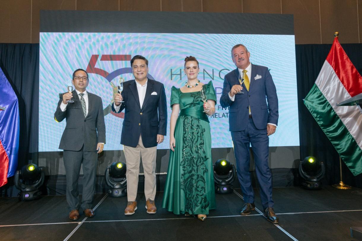 dfa usec, senate president, ambassador toth and pm commissioner nemet.jpg