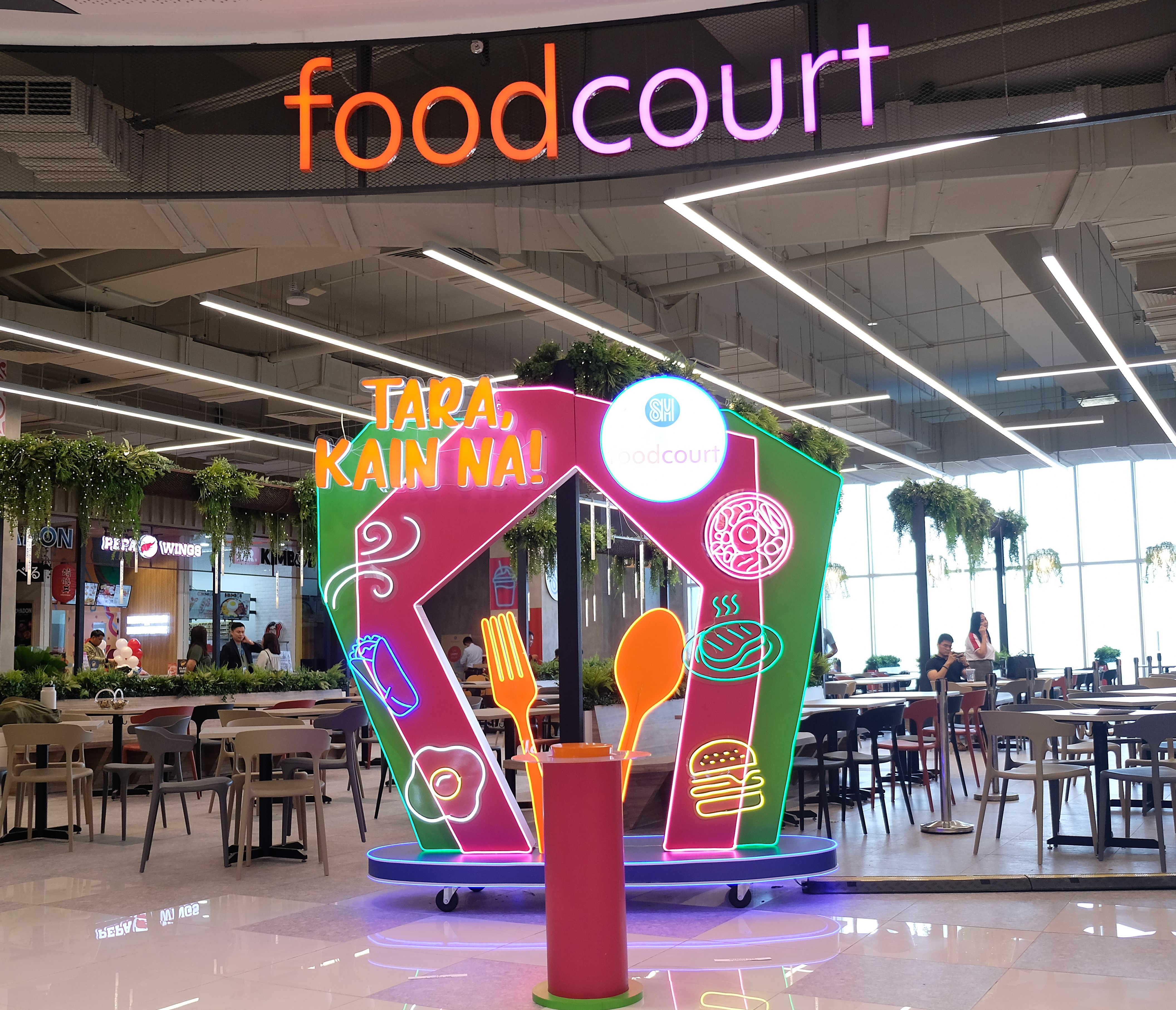 foodcourt.JPG