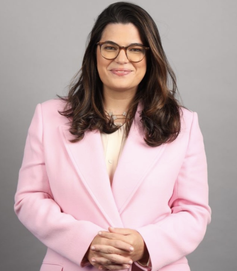 mariana zobel(1).jpg