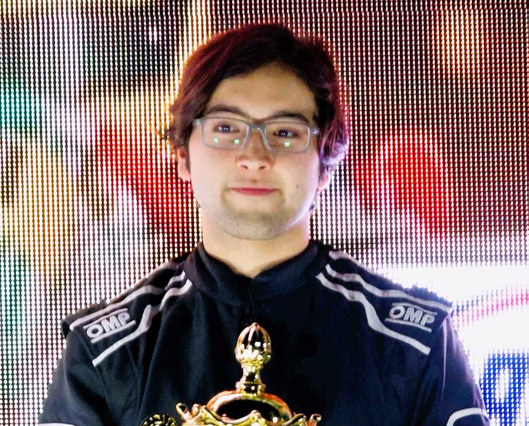 mikelfuentestpix.JPG