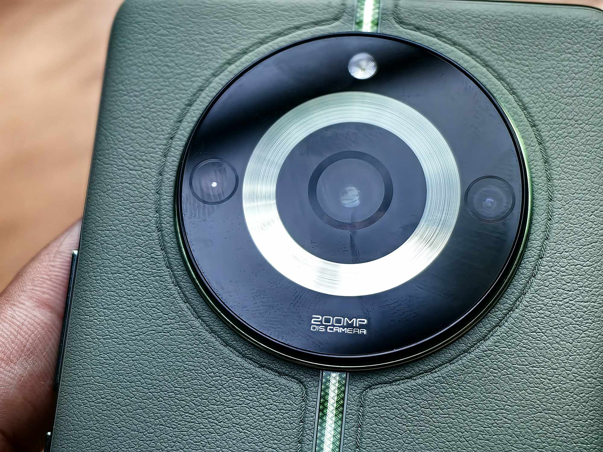 realme 11 proplus.jpg