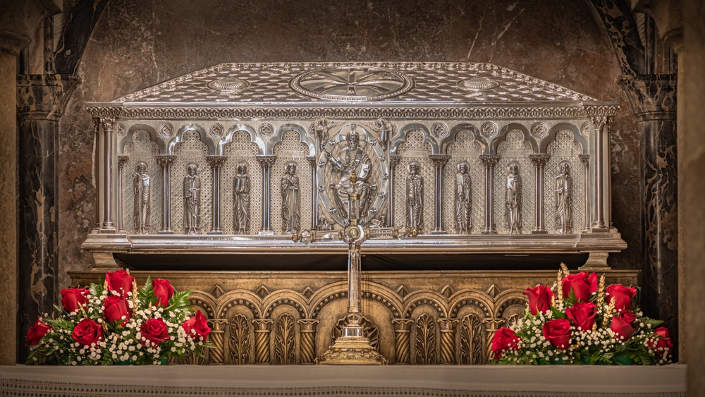 shutterstock_2145912155 (1).jpg