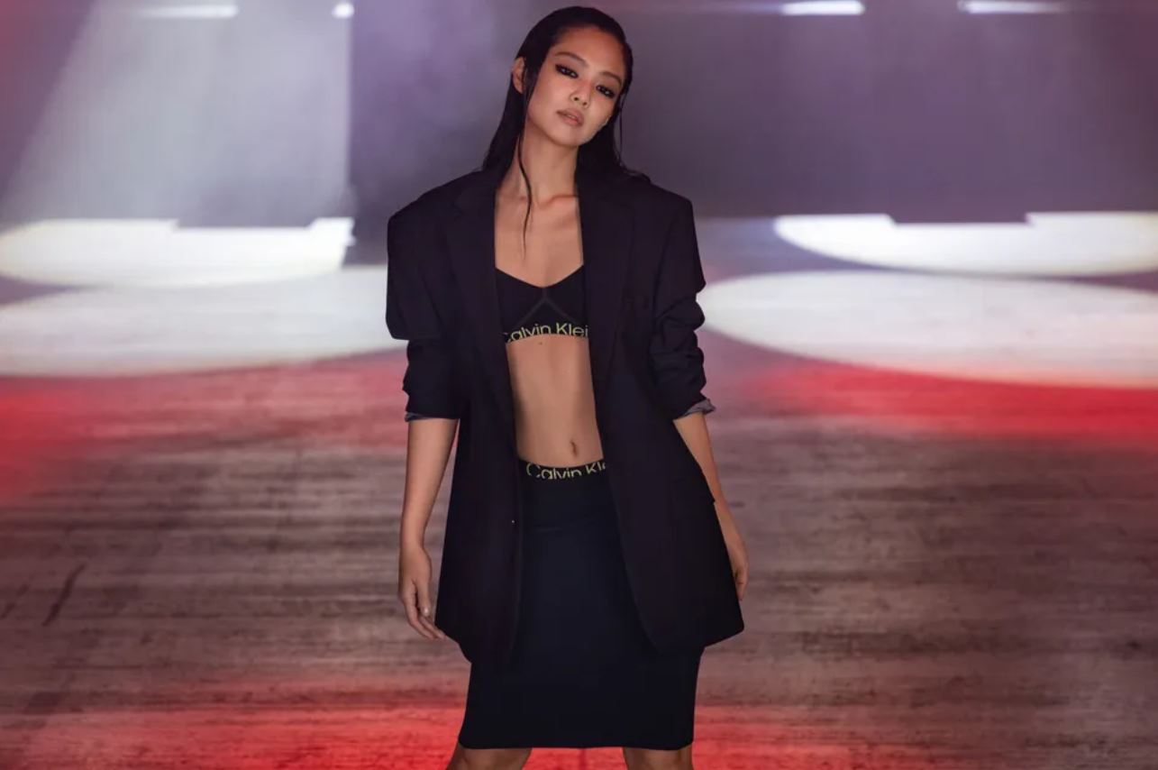 jennie calvin klein2.JPG