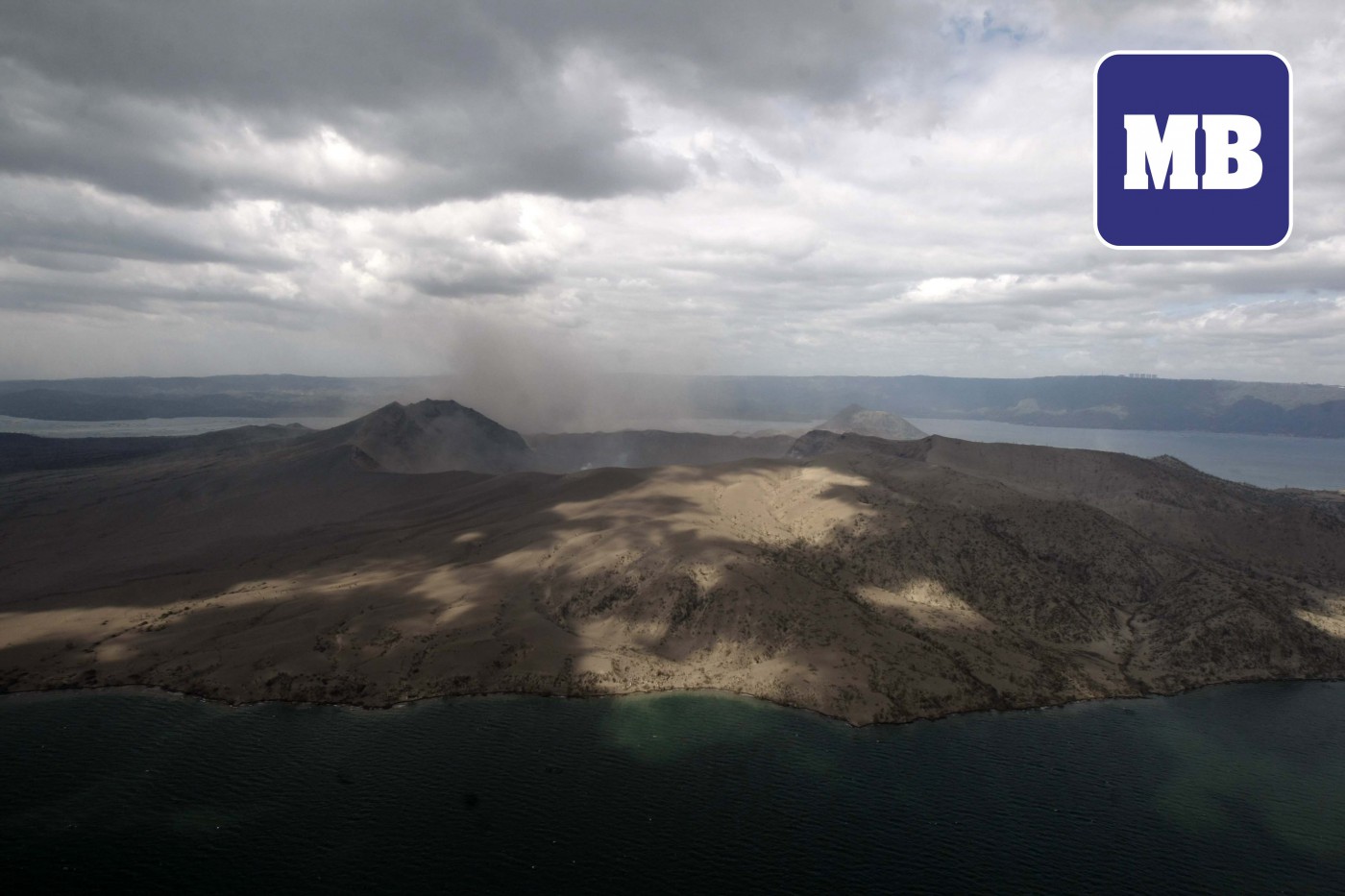 Despite slight swelling, Phivolcs says Taal volcano remains calm