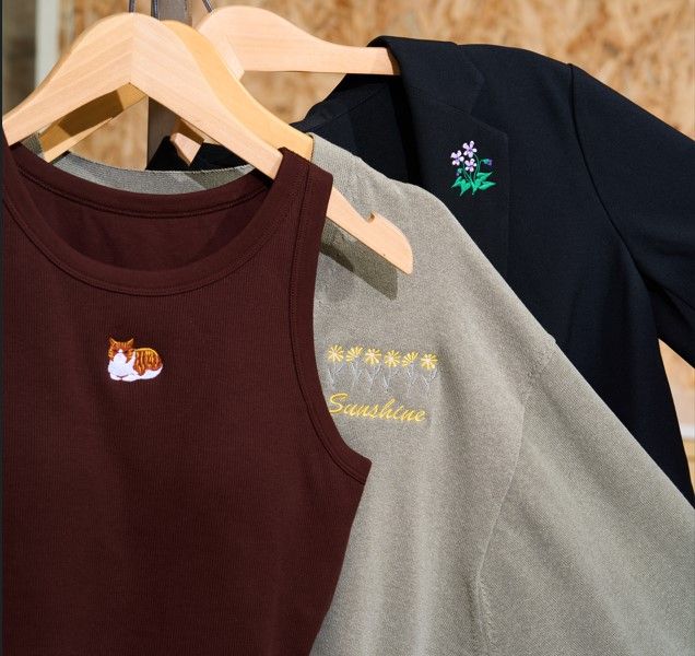 reuniqlo embrioidery3.jpg